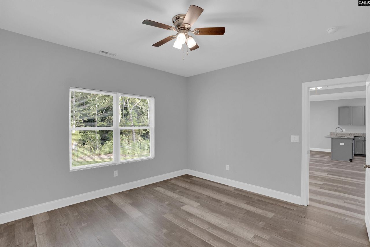 208 Brookhill W Street  Photo 16