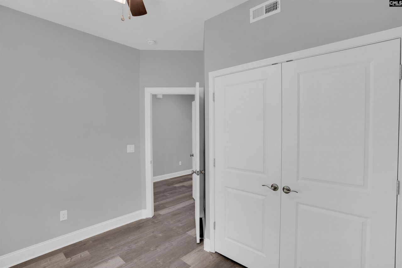 208 Brookhill W Street  Photo 22