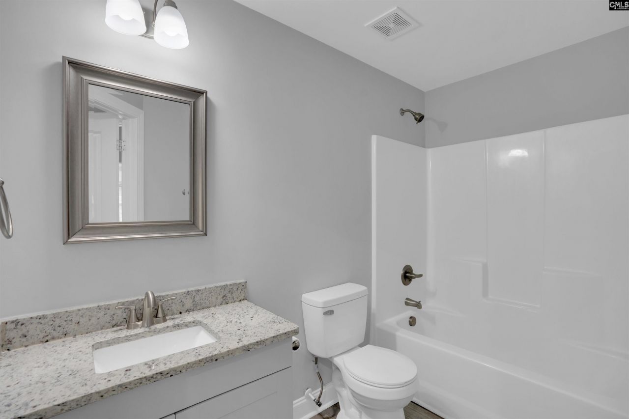 208 Brookhill W Street  Photo 23