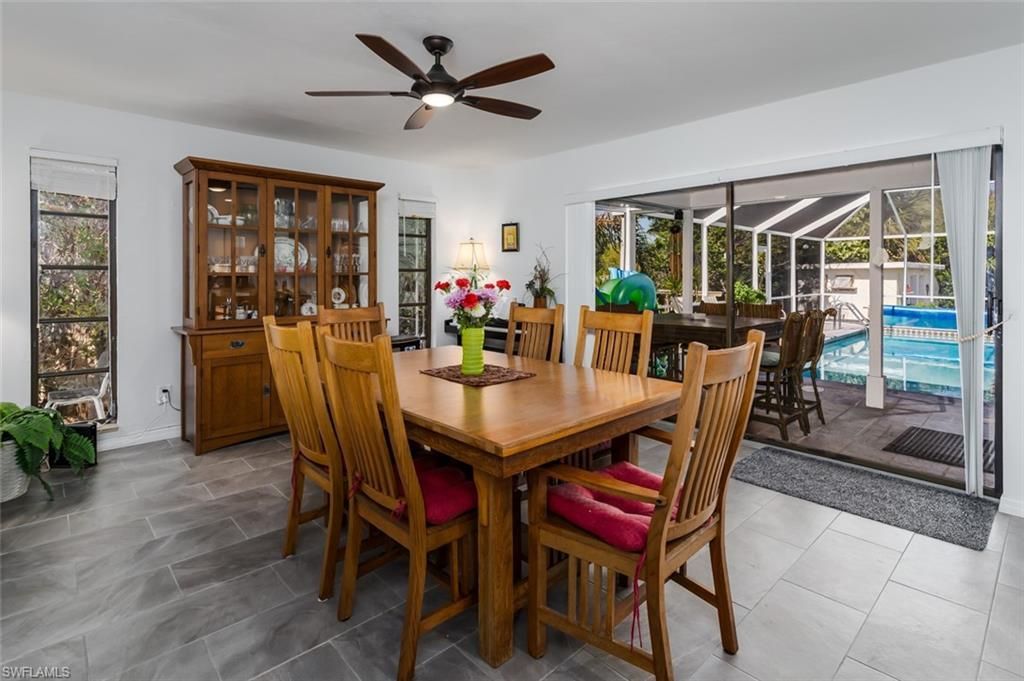 661 E Valley Dr, Bonita Springs, FL 34134 Photo