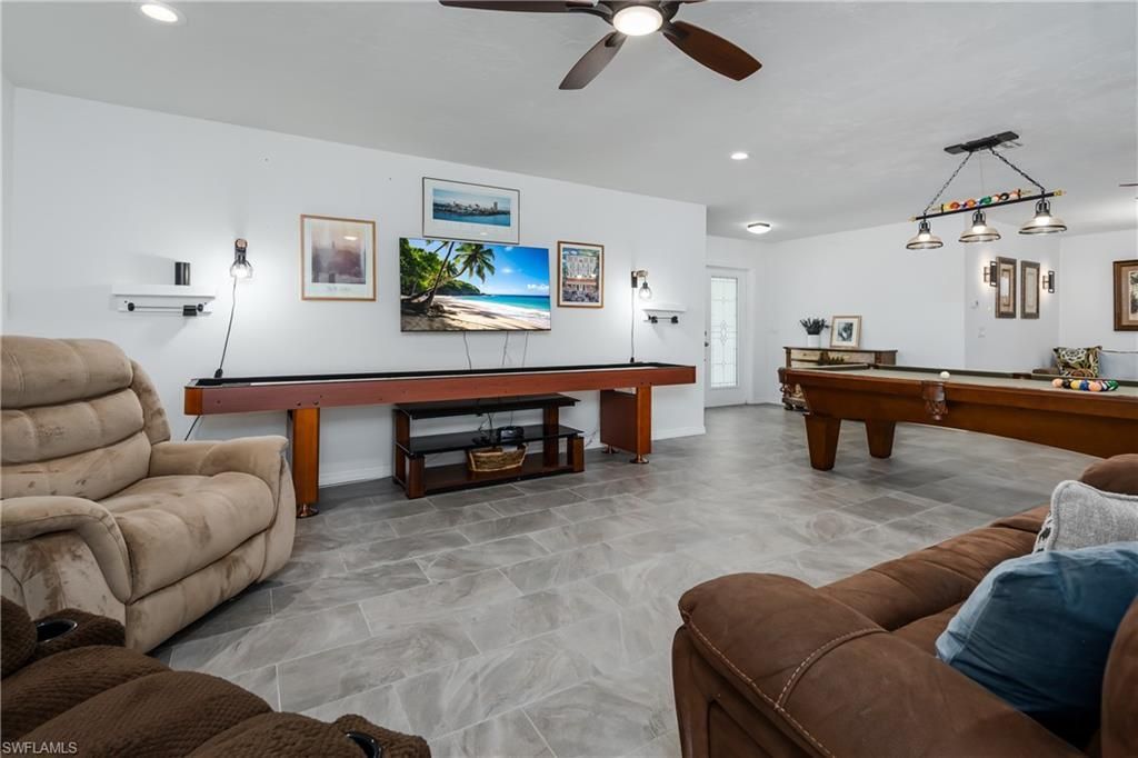 661 E Valley Dr, Bonita Springs, FL 34134 Photo