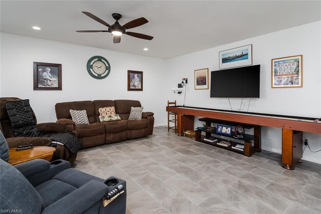 661 E Valley Dr, Bonita Springs, FL 34134 Photo