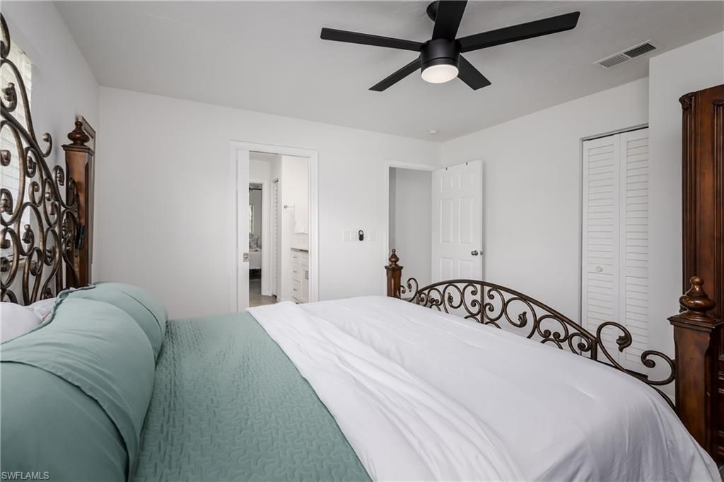 661 E Valley Dr, Bonita Springs, FL 34134 Photo