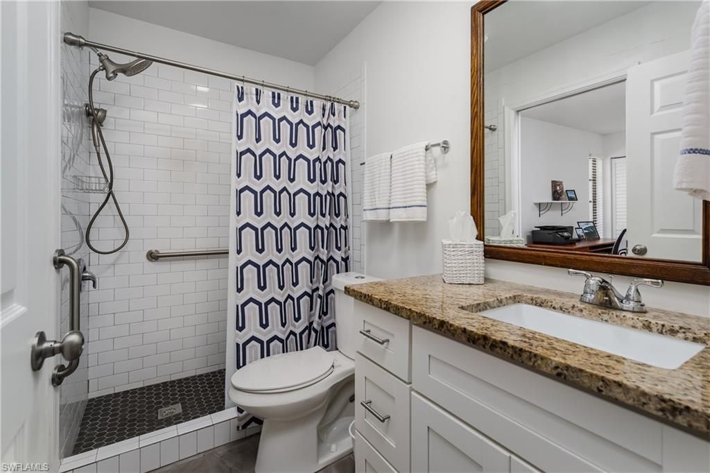 661 E Valley Dr, Bonita Springs, FL 34134 Photo