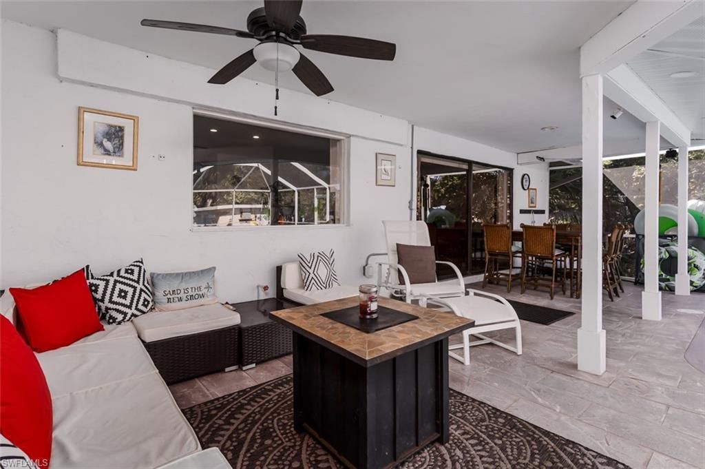 661 E Valley Dr, Bonita Springs, FL 34134 Photo