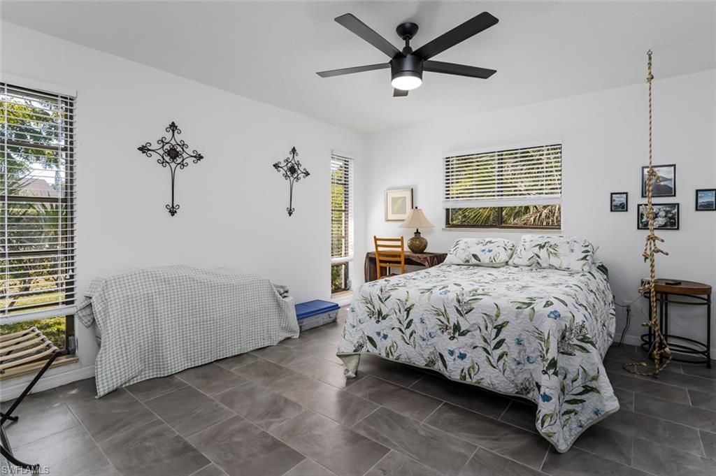 661 E Valley Dr, Bonita Springs, FL 34134 Photo