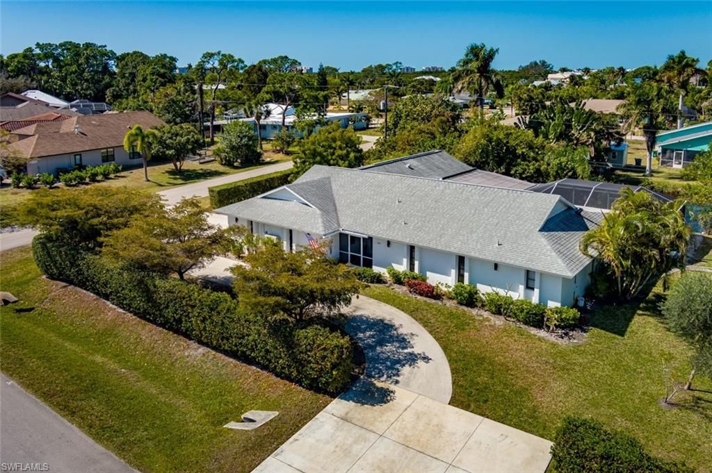661 E Valley Dr, Bonita Springs, FL 34134 Photo