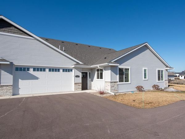 3116 Bassett Drive, Mankato, MN 56001