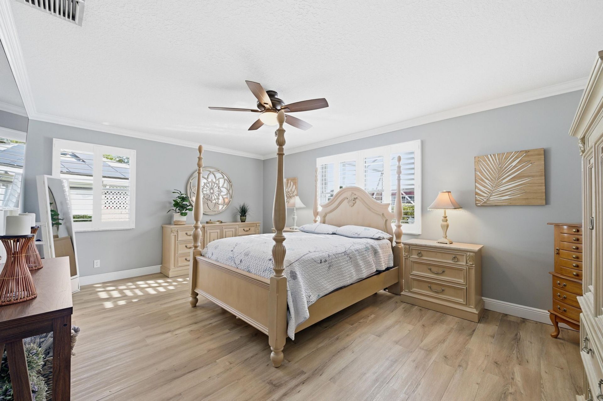 106 Locust Lane, Royal Palm Beach, FL 33411 Photo