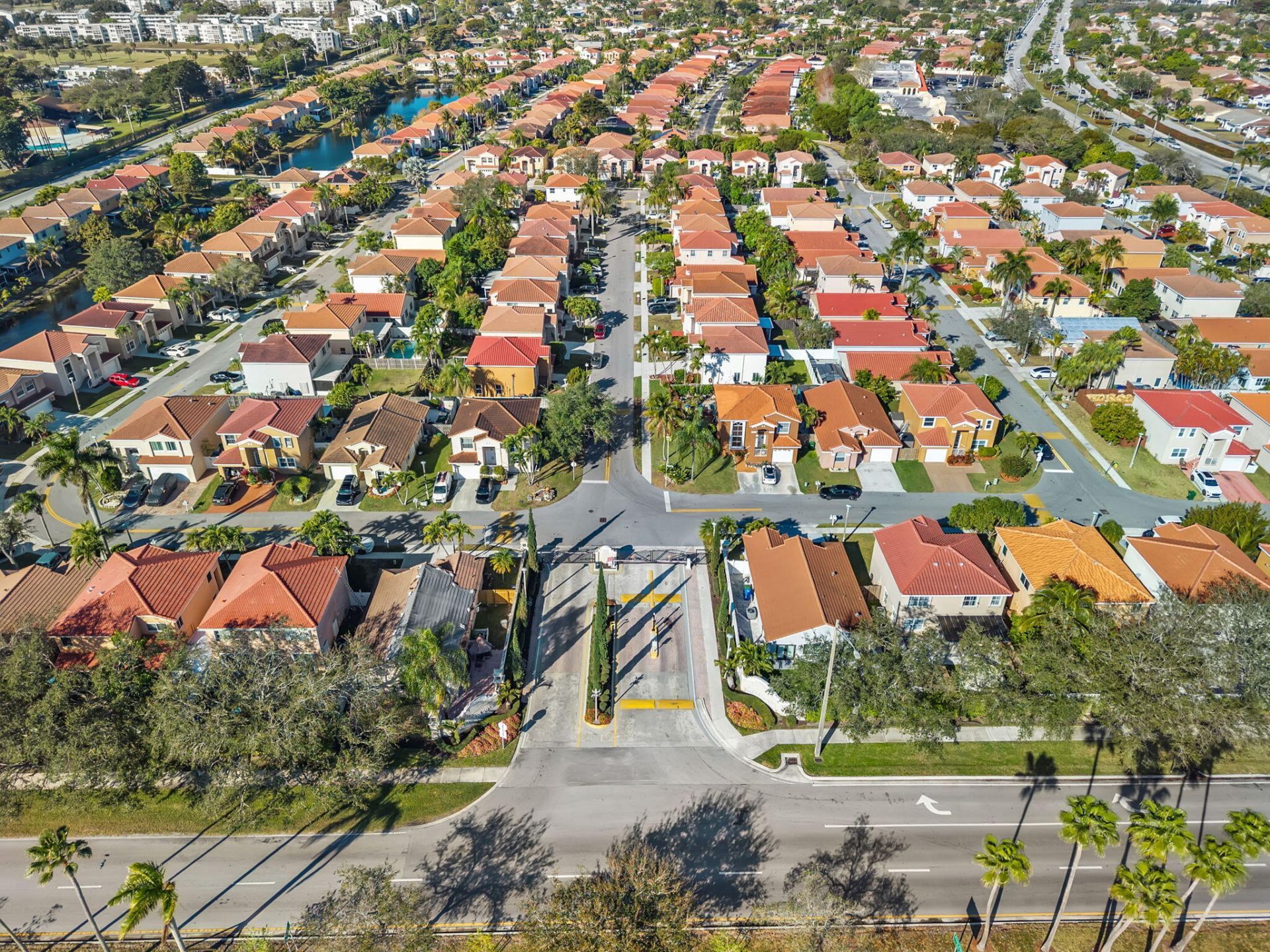 1895 Vista Way, Margate, FL 33063 Photo