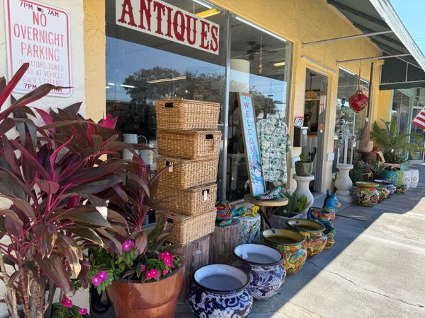 1642 Old Dixie Highway, Vero Beach, FL 32960