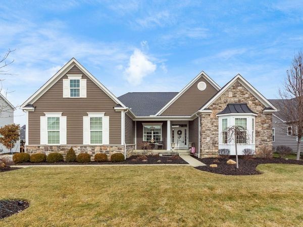 1896 Sulton Court, Grove City, OH 43123