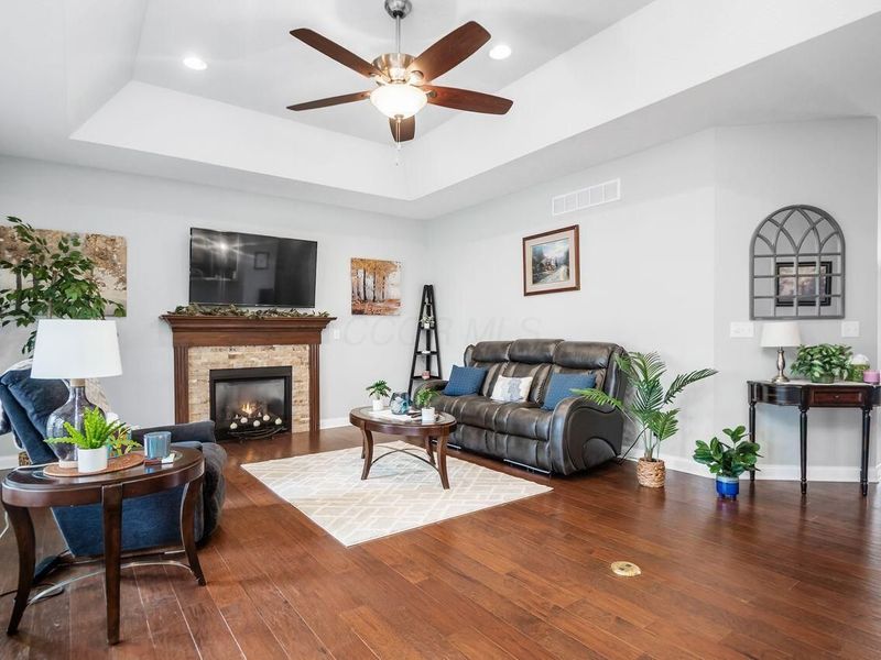 1896 Sulton Court, Grove City, OH 43123 Photo 12