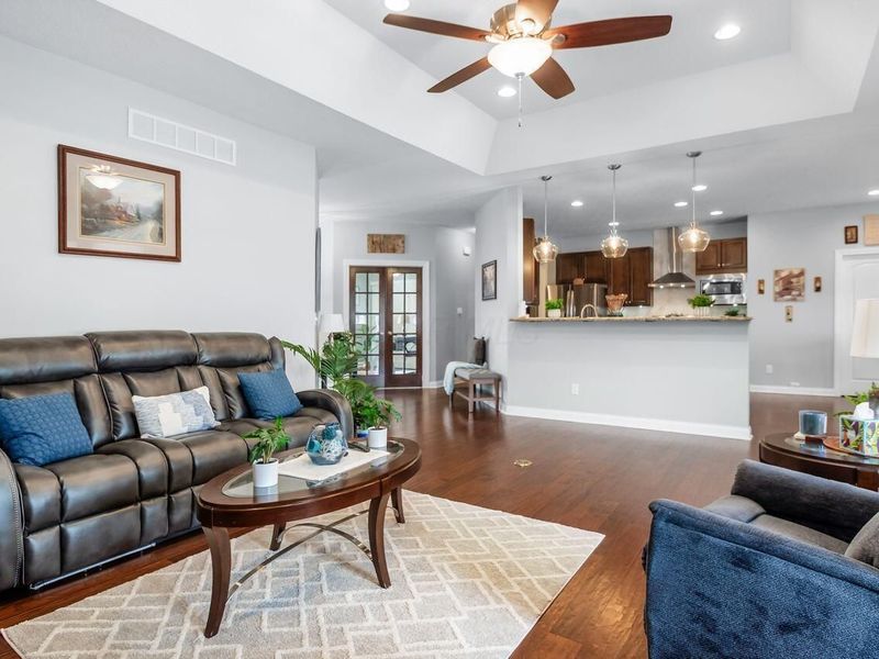 1896 Sulton Court, Grove City, OH 43123 Photo 13