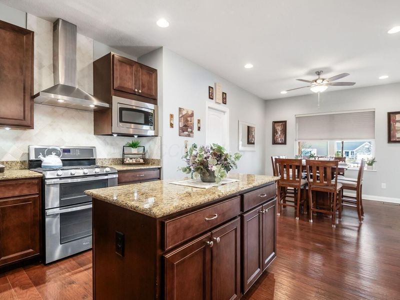 1896 Sulton Court, Grove City, OH 43123 Photo 19