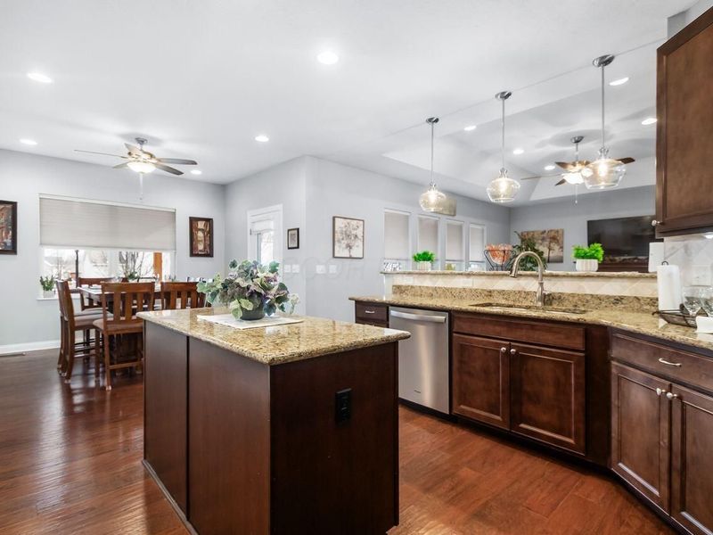 1896 Sulton Court, Grove City, OH 43123 Photo 20