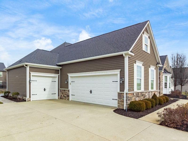 1896 Sulton Court, Grove City, OH 43123 Photo 4