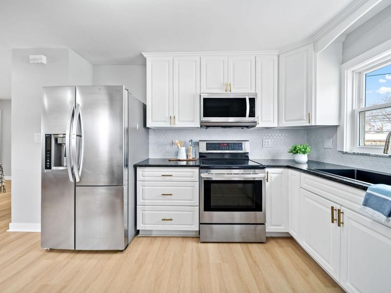 4024 Colby Avenue, Columbus, OH 43227 Photo 21