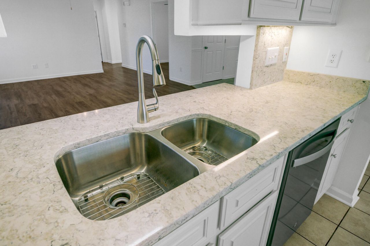 9958 Hallsford Drive Photo 14