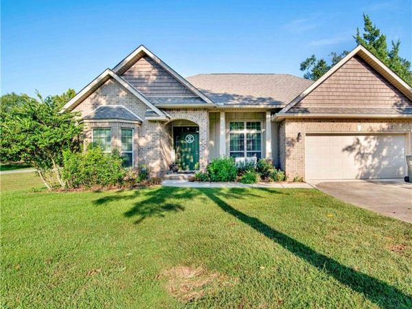 21482 Roundhouse Road, Fairhope, AL 36532