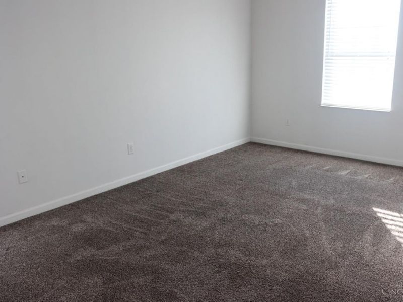 610 Princeton Drive, Trenton, OH 45067 Photo 12