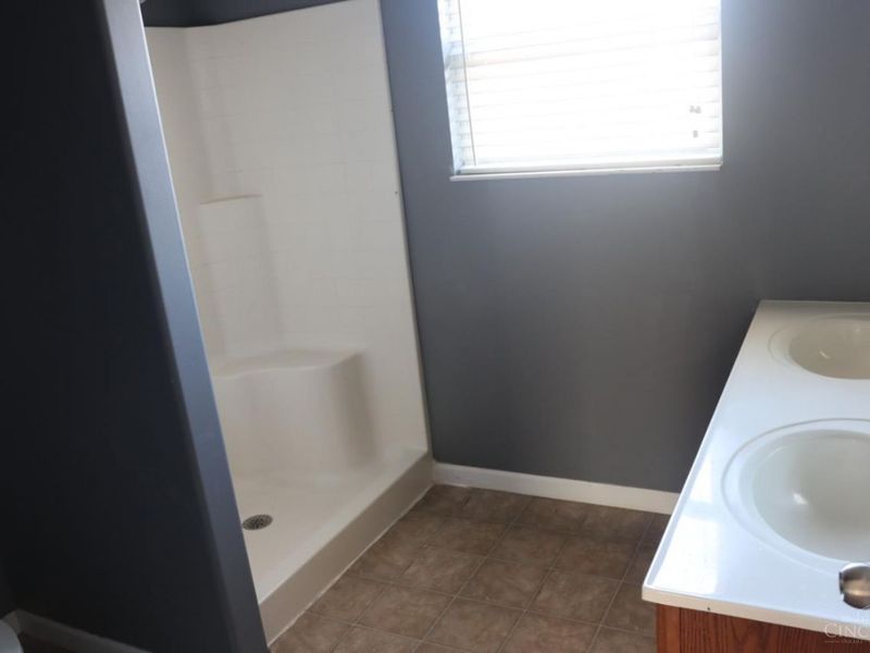 610 Princeton Drive, Trenton, OH 45067 Photo 17