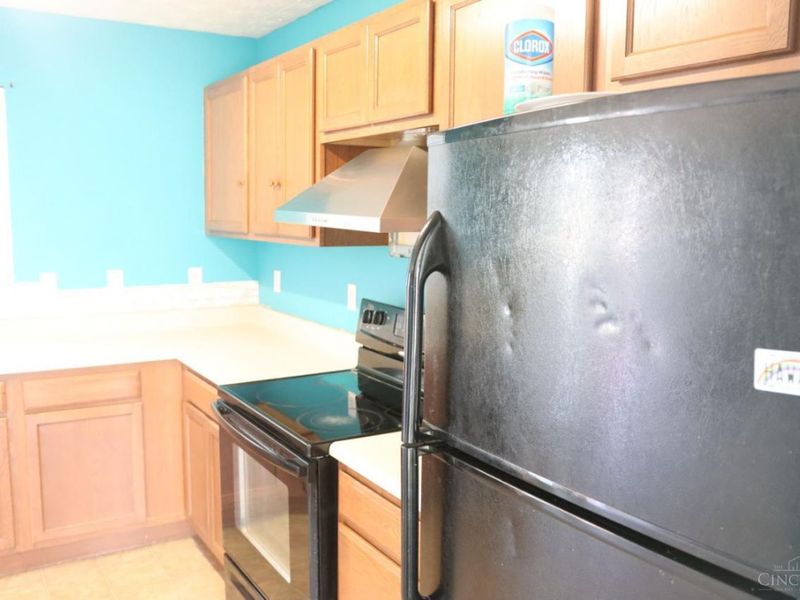 610 Princeton Drive, Trenton, OH 45067 Photo 7