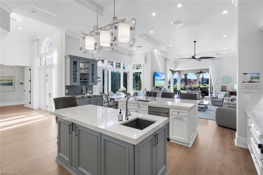 1561 Marsh Wren Ln, Naples, FL 34105 Photo