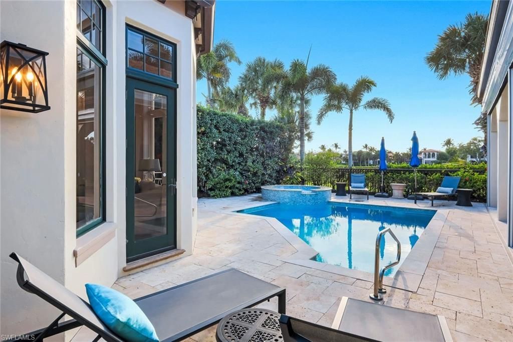 1561 Marsh Wren Ln, Naples, FL 34105 Photo