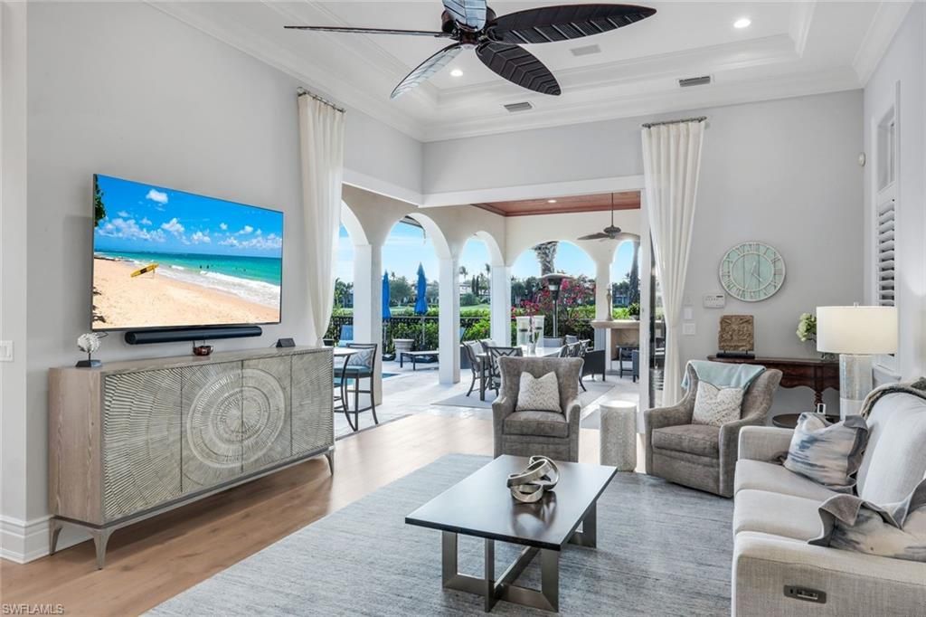 1561 Marsh Wren Ln, Naples, FL 34105 Photo