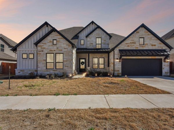 222 Rio Ranchero RD, Georgetown, TX 78628