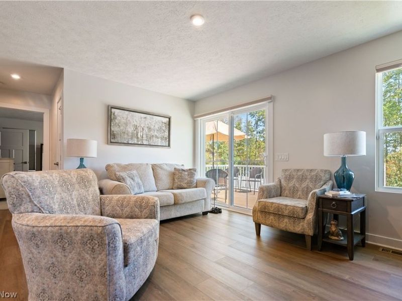 1011 Sunrise Way, Akron, OH 44312 Photo 14