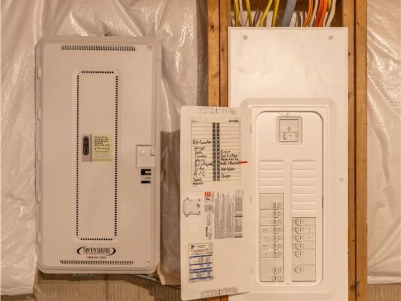 1011 Sunrise Way, Akron, OH 44312 Photo 28