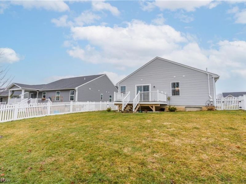 1011 Sunrise Way, Akron, OH 44312 Photo 36