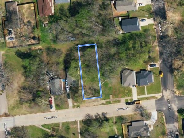 315 W Walker Street , Denison, TX 75020