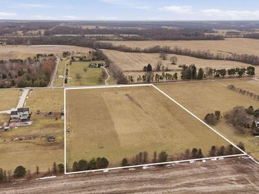 1817 Lawrence Road, Delaware, OH 43015