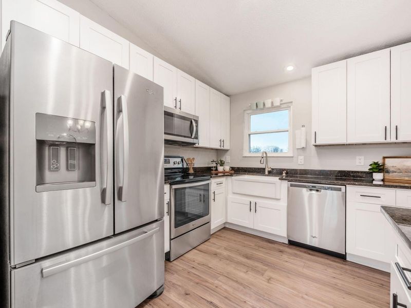 5232 Freedom Ridge Drive, Columbus, OH 43230 Photo 9