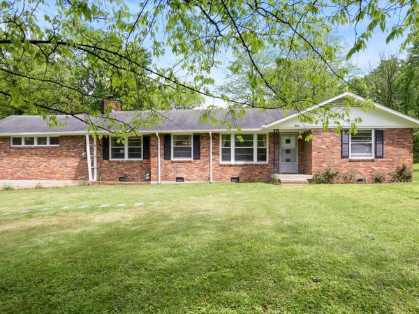 511 Catalina Dr, Nashville, TN 37217