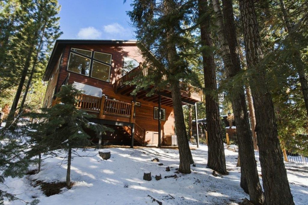 1130 Canterbury Drive, Kings Beach, CA 96143 Photo