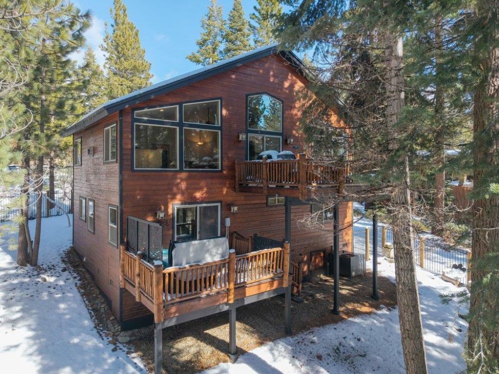 1130 Canterbury Drive, Kings Beach, CA 96143 Photo