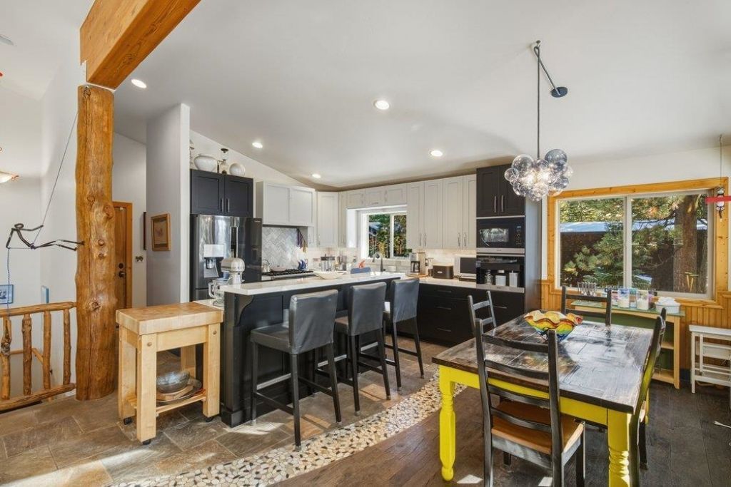 1130 Canterbury Drive, Kings Beach, CA 96143 Photo