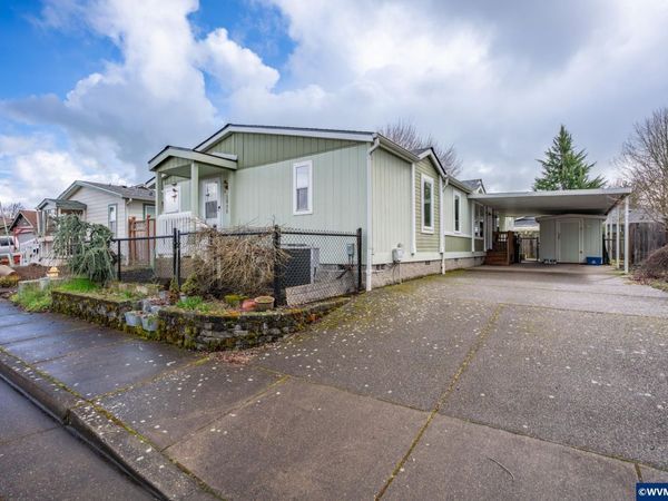 1856 Becca Ct SE, Albany, OR 97322