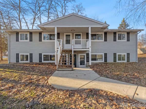 1211 60th Street SE, Grand Rapids, MI 49508