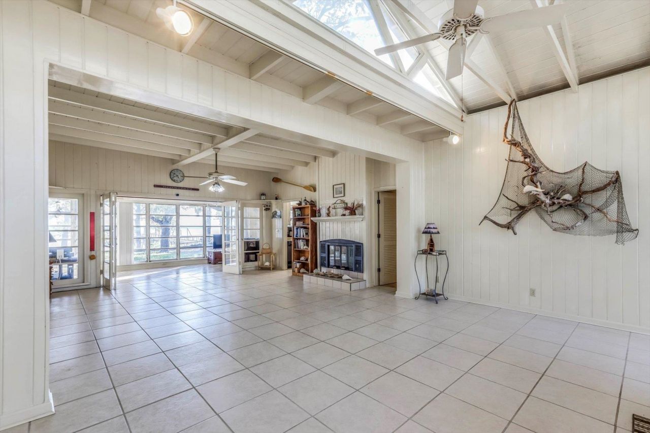 367 Mashes Sands Road, Panacea, FL 32346 Photo