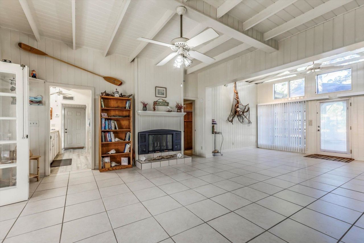 367 Mashes Sands Road, Panacea, FL 32346 Photo