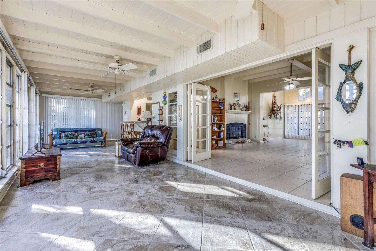 367 Mashes Sands Road, Panacea, FL 32346 Photo