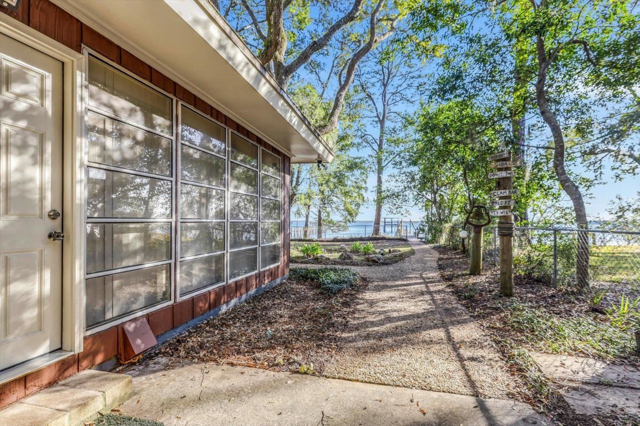 367 Mashes Sands Road, Panacea, FL 32346 Photo