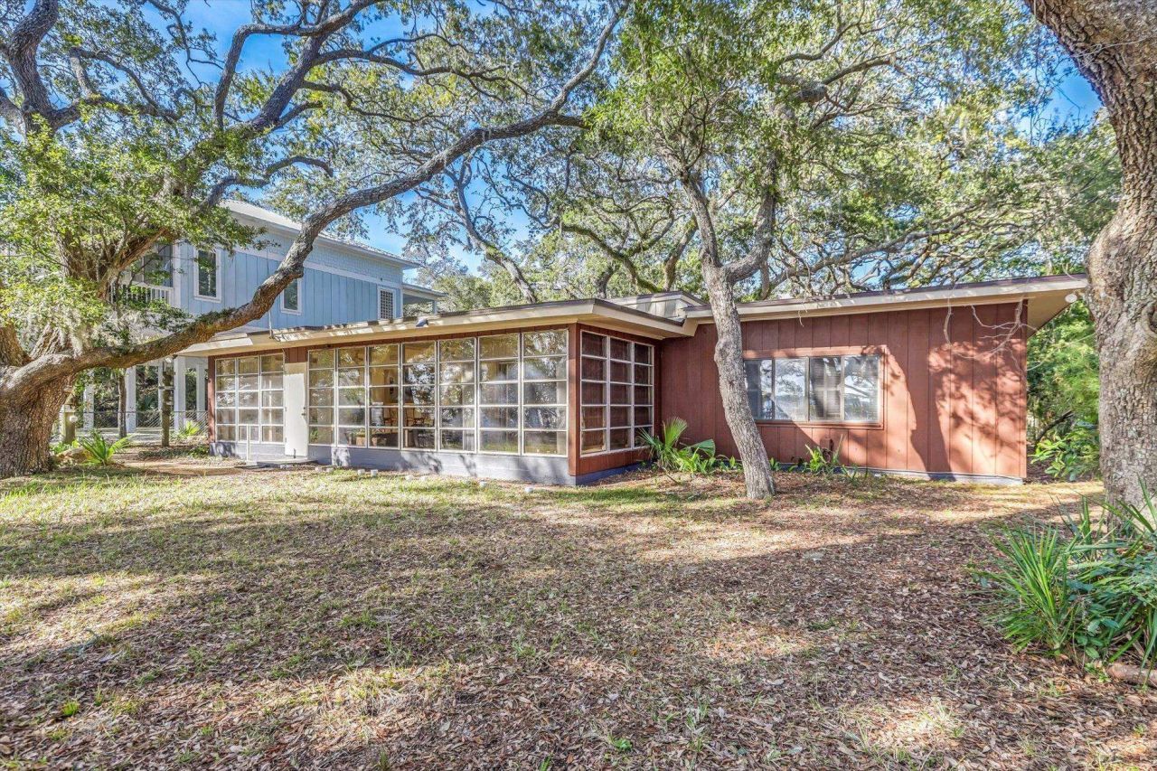 367 Mashes Sands Road, Panacea, FL 32346 Photo