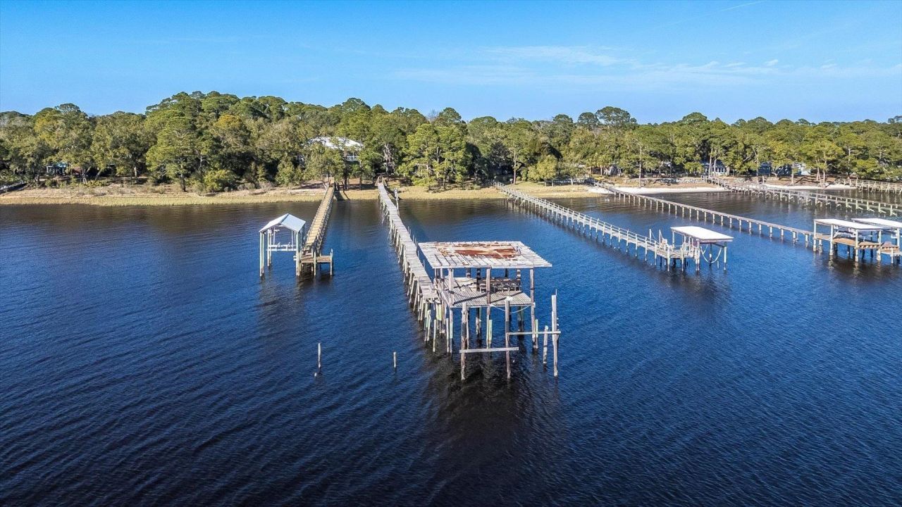 367 Mashes Sands Road, Panacea, FL 32346 Photo