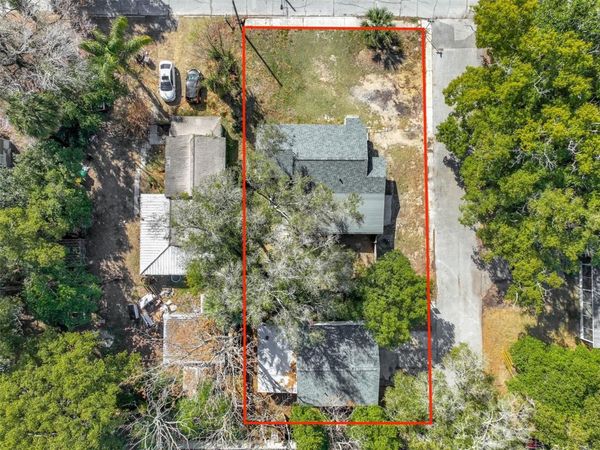 301 E ATWATER AVENUE, EUSTIS, FL 32726